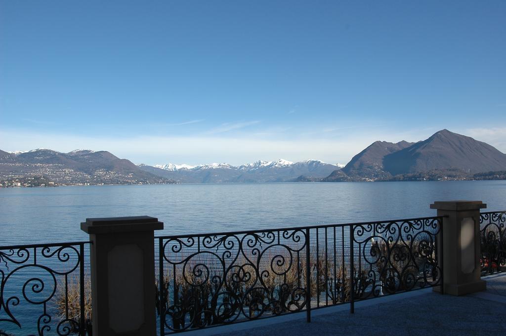 Hotel Residence La Luna Nel Porto Stresa Exterior foto